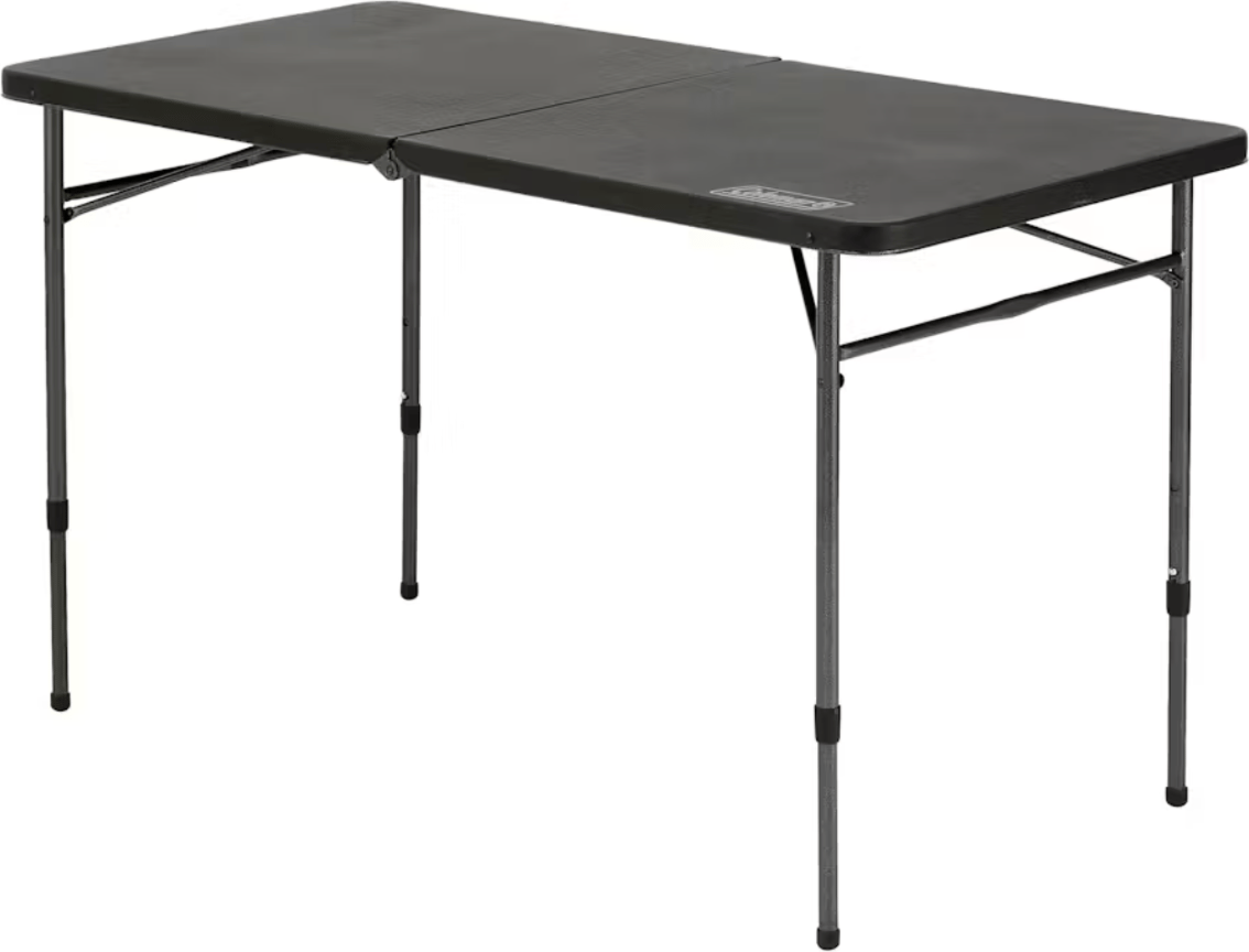 Coleman Camp Table Large i sort, langt campingbord for opptil seks personer